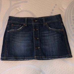 gently used mini jean skirt!